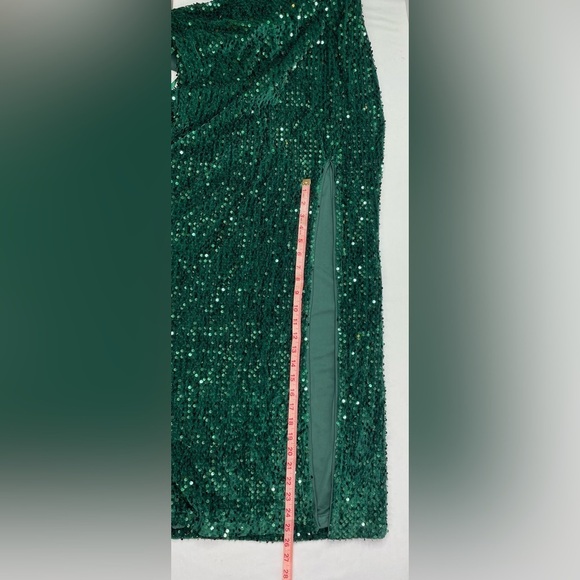 NWT Glamaker Green Sequin Formal Dress With Front Slit Size 1XL - Picture 12 of 13